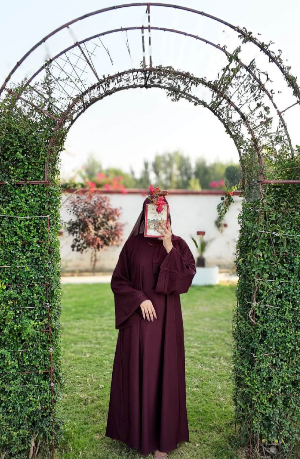 Maroon Majesty Abaya with Staller ❤️